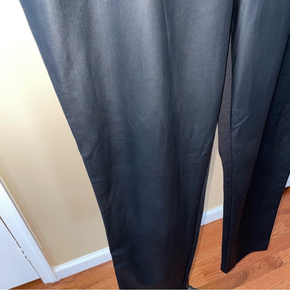 Ellen Tracy Black Leather Front Leggings - Picture 8 of 10
